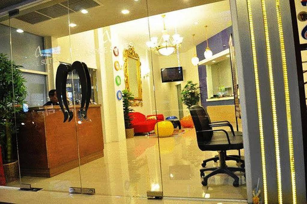 Studio Asoke Банкок Екстериор снимка