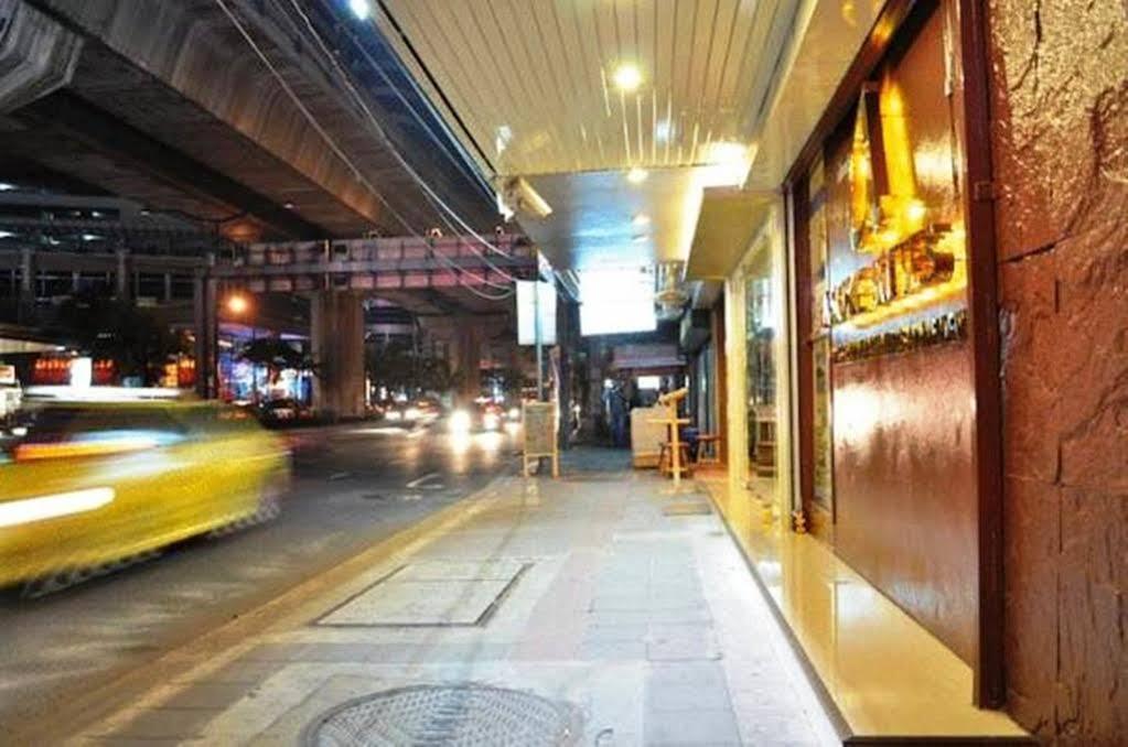 Studio Asoke Банкок Екстериор снимка