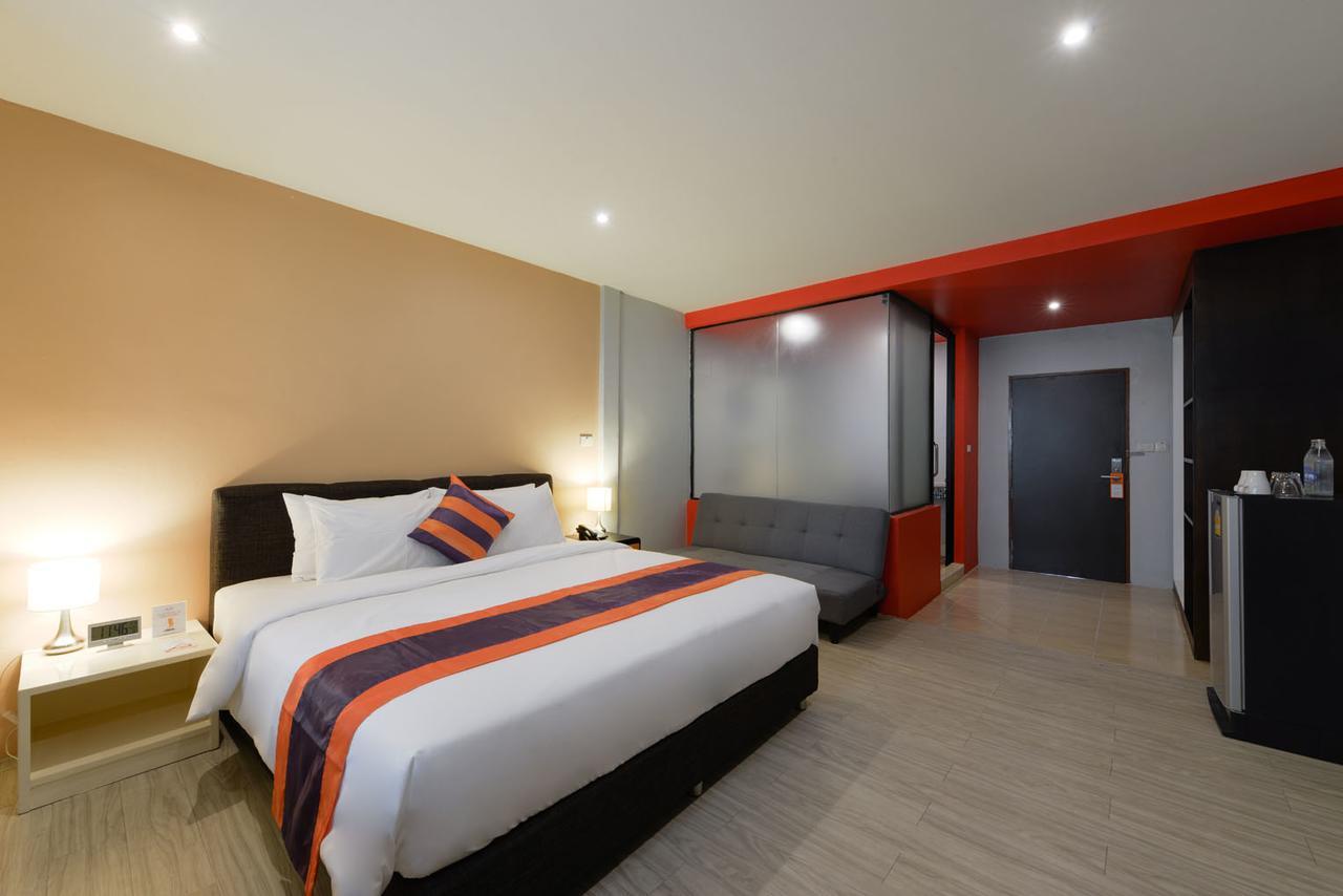 Studio Asoke Банкок Екстериор снимка